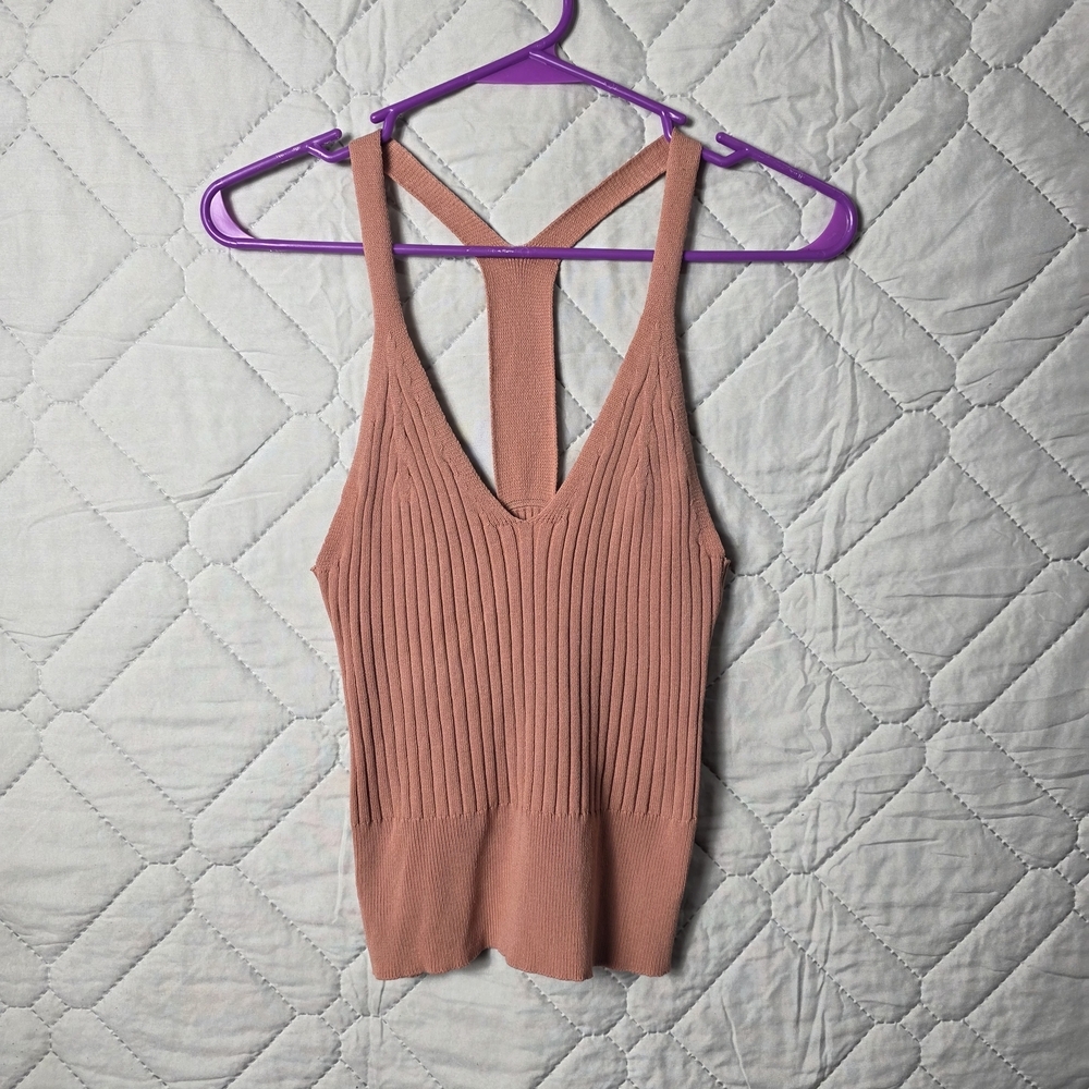 Love Tree Size M Ribbed V-Neck Tank Top - Dusty Rose Crop